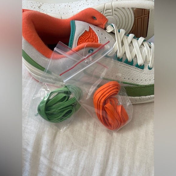 2022
Titan x Wmns Air Jordan 2 Retro Low US MENS 8.5 / WOMENS 10 - Picture 9 of 14